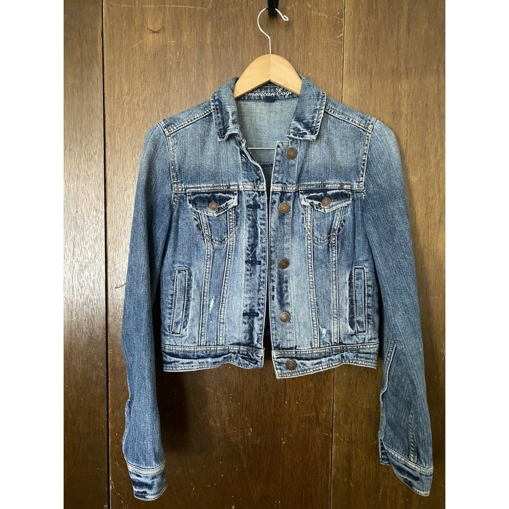 American Eagle Outfitters Distressed Jean Jacket Size S